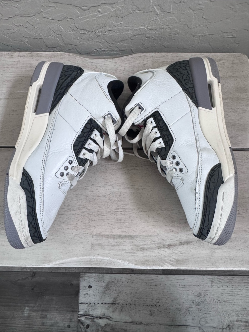 Nike Air Jordan 3 Retro Boys Youth 5.5 Cement Grey Sneakers - Picture 5 of 10